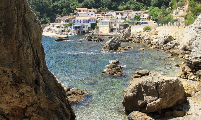 La Garde House | 160 m² house with swimming pool just a stone's throw from the beaches!