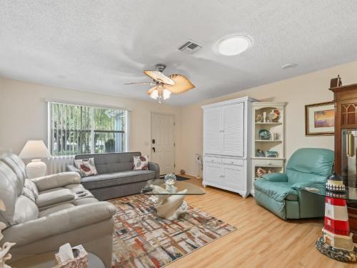 The Villages House | 1632 Z1 Village of Orange Blossom Gardens by REMAX Premier