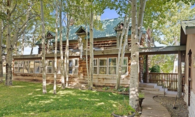 Snowmass Village House | 1645 Capital Creek Resort & Event Grounds 4 Bedroom Home by RedAwning