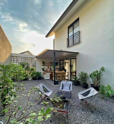 West Bandung House | 165 m² House ∙ 3 bedrooms ∙ 6 guests