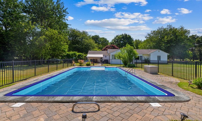 Southold House | 167 m² House ∙ 3 bedrooms ∙ 8 guests