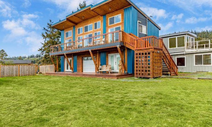 Lagoon Point House | 167 m² House ∙ 3 bedrooms ∙ 8 guests
