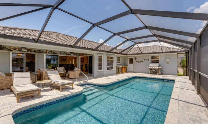 Burnt Store Isles House | 173 m² House ∙ 3 bedrooms ∙ 8 guests