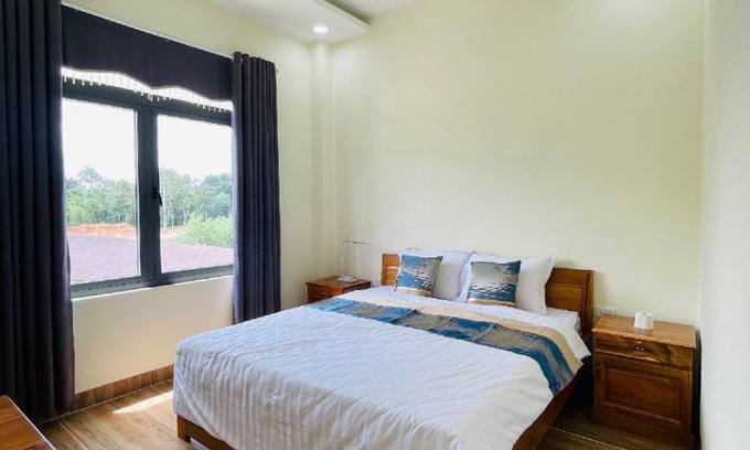 Duong To Hotel | 18 m² Hotel ∙ 3 bedrooms ∙ 9 guests