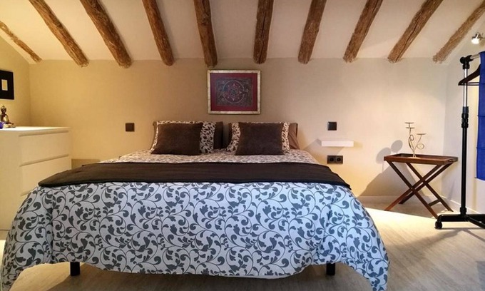 Casablanca Apartment | 18 Towers cozy attic attic