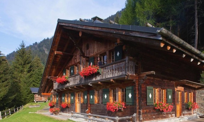 Val d'Illiez House | 180 m² House ∙ 3 bedrooms ∙ 7 guests
