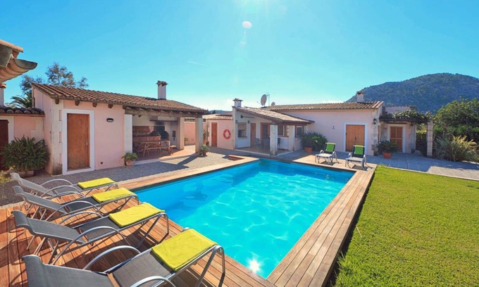 Pollensa Villa | 180 m² Villa ∙ 3 bedrooms ∙ 6 guests