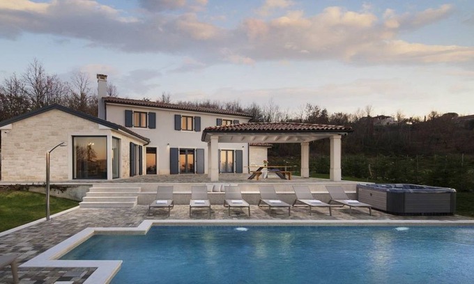 Vranje Selo Villa | 180 m² Villa ∙ 4 bedrooms ∙ 8 guests