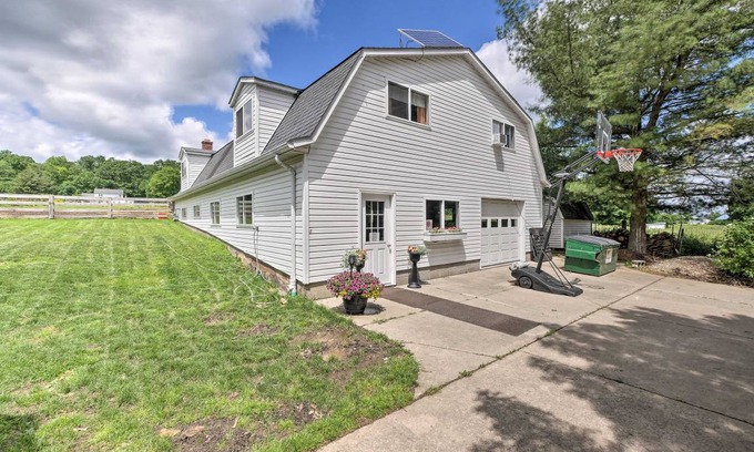 Huntsburg House | 185 m² House ∙ 1 bedroom ∙ 6 guests