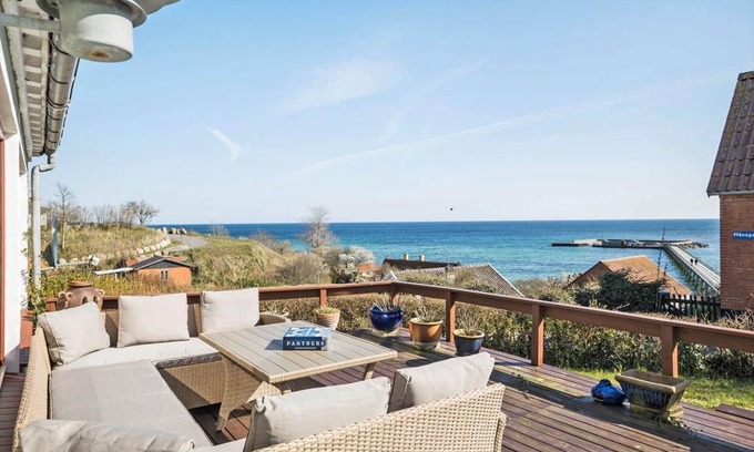 Arnager House | 188 m² House ∙ 3 bedrooms ∙ 4 guests