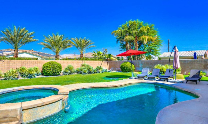 Palm Desert House | 189 m² House ∙ 3 bedrooms ∙ 6 guests