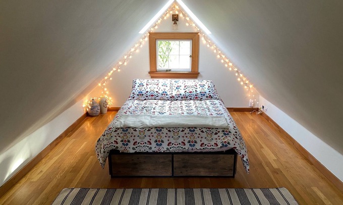 Hosford-Abernethy Cottage | 1904 Carriage House; Portland, Oregon