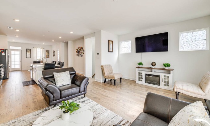 Midlothian Apartment | 191 m² Apartment ∙ 3 bedrooms ∙ 6 guests