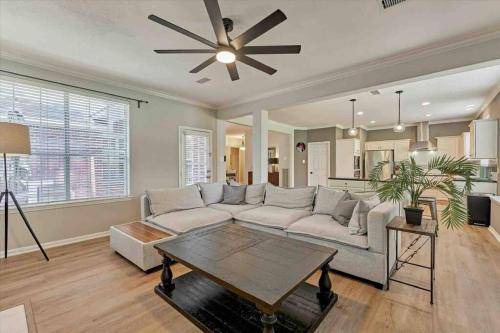 Alden Bridge House | 191 m² House ∙ 3 bedrooms ∙ 6 guests