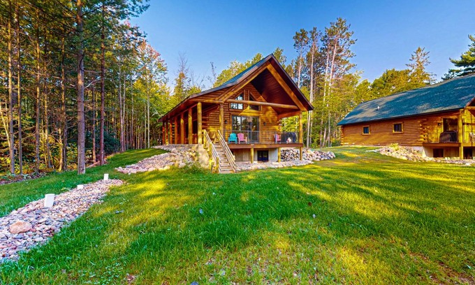 Tomahawk Cabin | 195 m² Cabin ∙ 4 bedrooms ∙ 8 guests