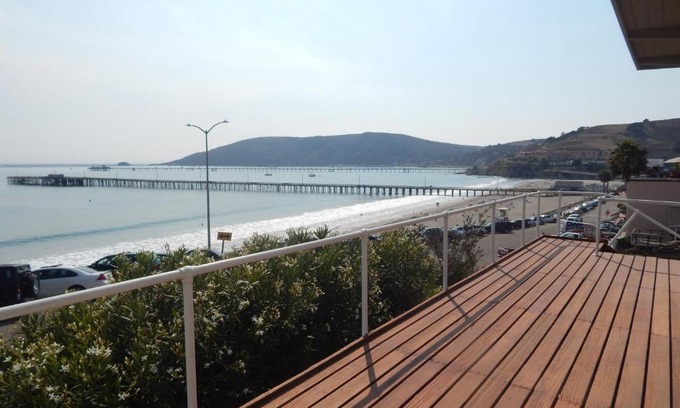 Avila Beach House | 196 Front Street