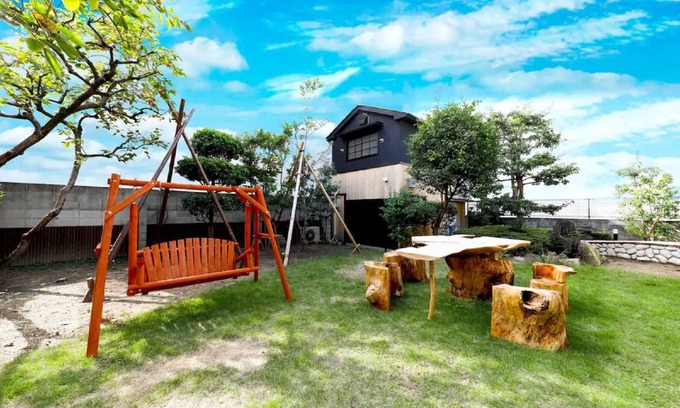 Yodogawa House | 196 m² House ∙ 3 bedrooms ∙ 14 guests