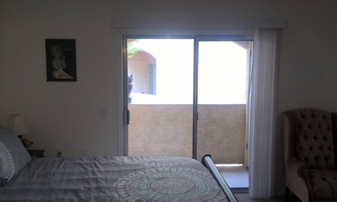 Surprise Condo | 1BR Condo In Surprise Next To Sun Cities 2nd Floor No One Above