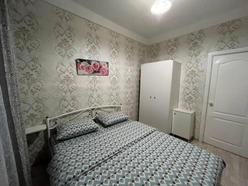 Kyiv Apartment | 2к квартира Велика Васильківська 118, Палац Україна