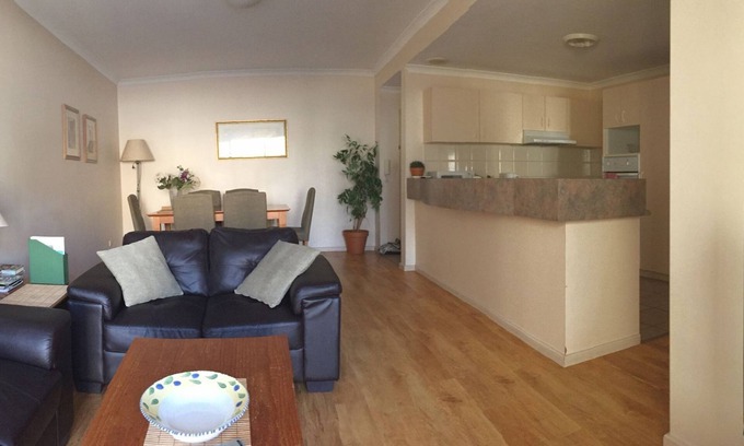 Northbridge Apartment | 2 Bed Apartment in City centre