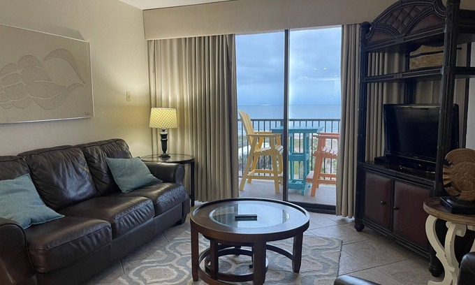 South Padre Island Resort | 2 Bedroom 2 Bathroom Condo #802