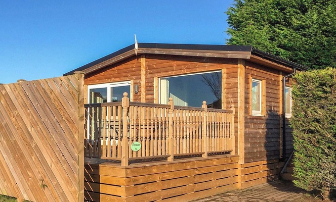 Scawton Ski Chalet | 2 bedroom accommodation in Easingwold