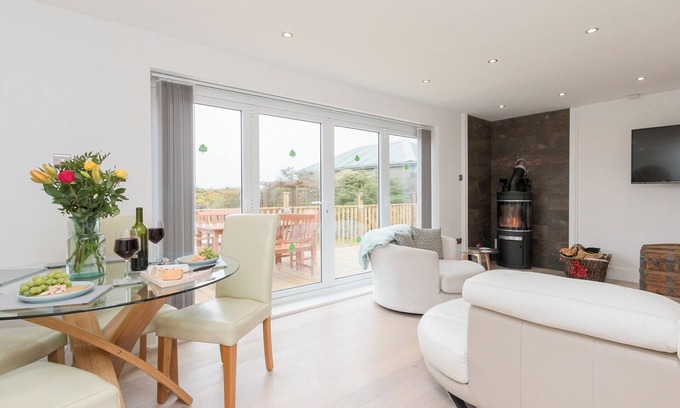 Fochabers Cottage | 2 bedroom accommodation in Spey Bay, near Fochabers