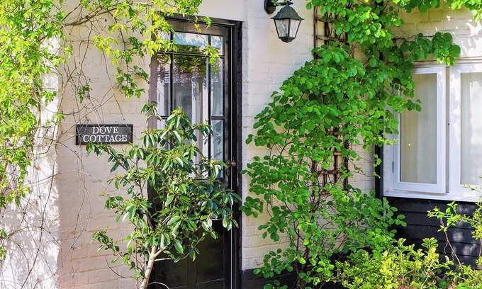Halesworth Cottage | 2 bedroom accommodation in Halesworth