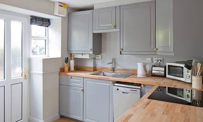 Scawton Cottage | 2 bedroom accommodation in Terrington, near Claxton