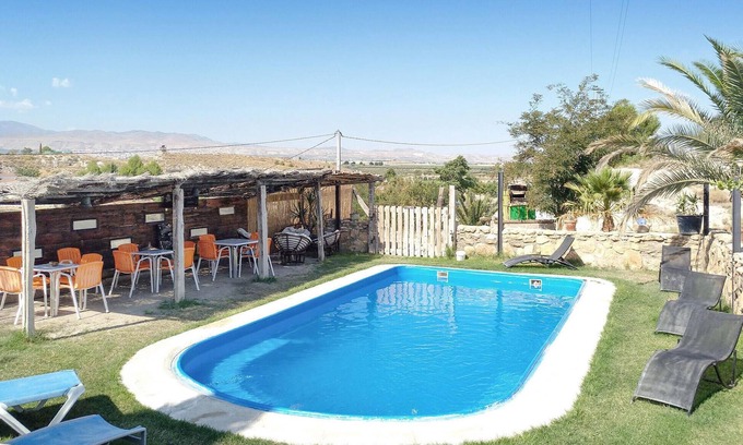 Baza House | 2 bedroom amazing home in Río de Baza