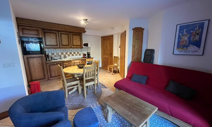 Samoens Apartment | 2-bedroom apartment central location 5mn to the ski lift
