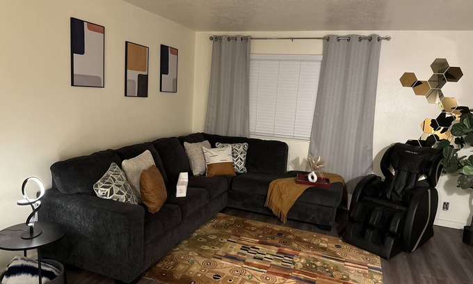 Clearfield Apartment | 2 bedroom apartment with massage chair!