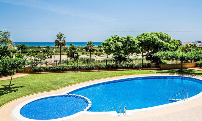 Cabanes Apartment | 2 bedroom awesome apartment in Cabanes
