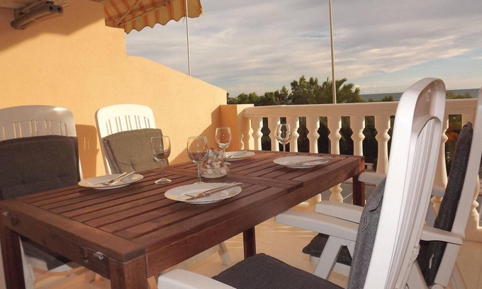 Platja de Piles Apartment | 2 bedroom awesome apartment in Piles