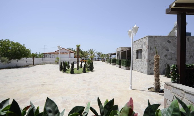 Kontos House | 2-bedroom bungalow in beautiful AEGINA with WiFi, AC. Enjoy your stay