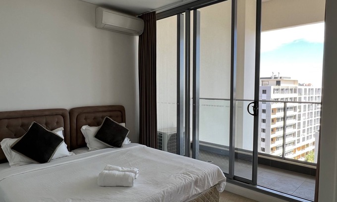 Hurstville Apartment | 2 bedroom high rise apartment 高层兩房公寓