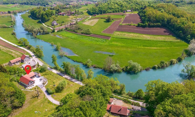Netretic House | 2 bedroom lovely home in Ozalj