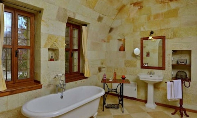 Urgup House | 2-Bedroom Luxury Stone Arch Historical House
