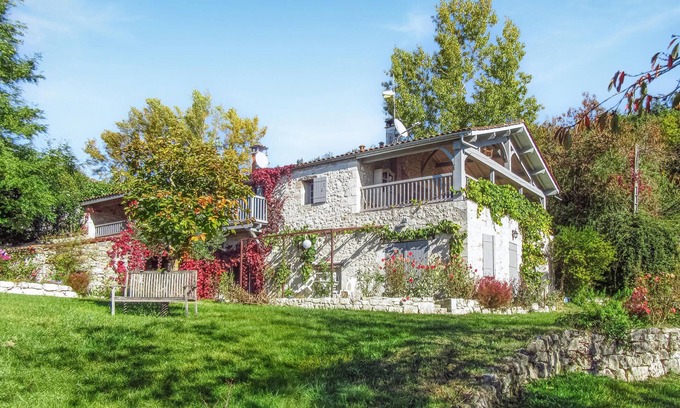 Saint-Salvy House | 2 bedroom nice home in Saint-Salvy