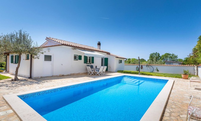 Galizana House | 2 bedroom nice home in Pula