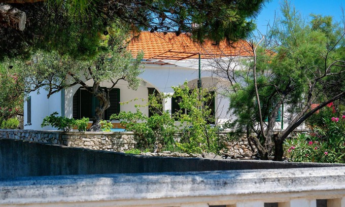 Podglavica House | 2 bedroom stunning home in Rogoznica