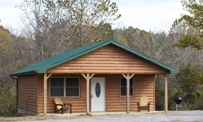 Equality Cabin | 2 BR Hot Tub Cabin- Closest Cabins to Garden of the Gods-Shawnee National Forest
