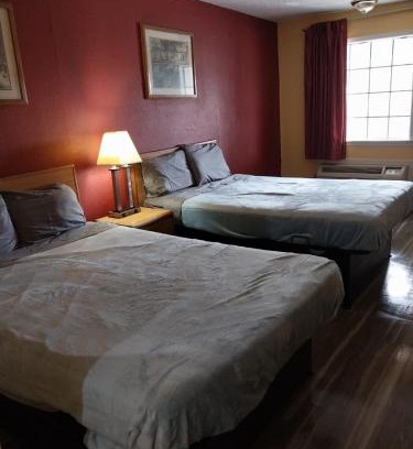 Jackson Apartment | 2 Double Beds Hotel Room 218