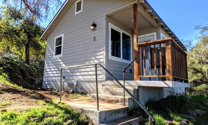 Pauma Valley Cabin | # 2. Eagle's Perch - 1 Bedroom Cabin with Fireplace & Views