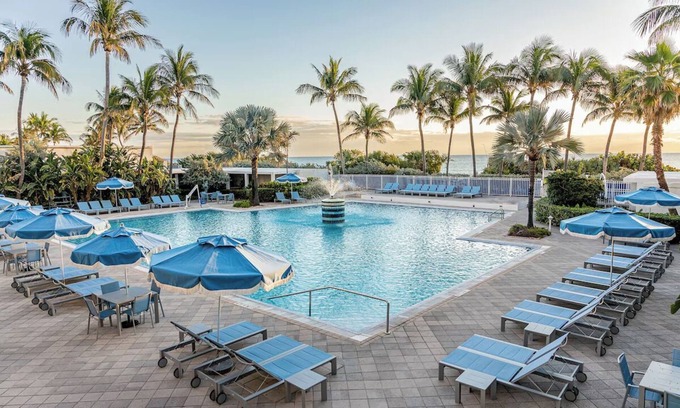 Mid Beach House | 2 Elegant Units, Boutique Property, 1 Block from Beach, Bar, Pool, Restaurant