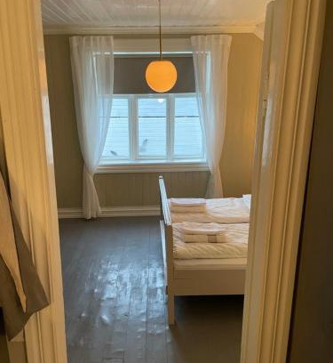Lødingen Apartment | 2. etg i Dampskipsbrygga, Lødingen havn