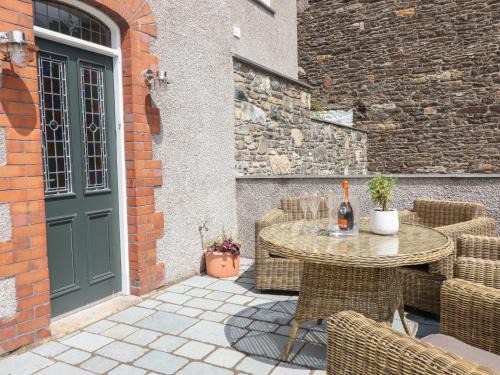 Conwy House | 2 Llewelyn Street