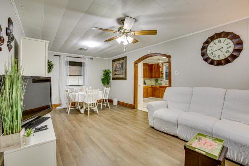 Thibodaux House | 2 Mi to Nicholls State University Home with Yard