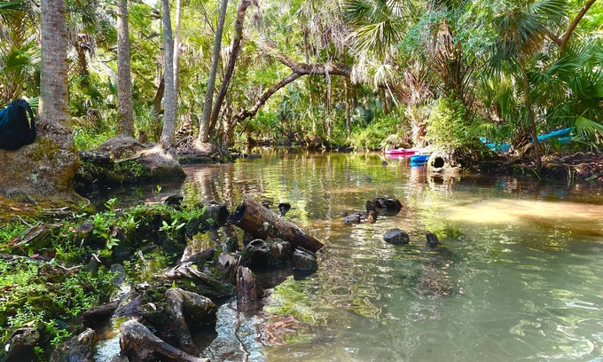 Chassahowitzka Apartment | 2 Person Inflatable Kayak@ChazzMinido