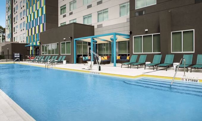 Florida Central Atlantic Coast Hotel | 2 Queen Beds | Tru by Hilton Orlando | with Free Breakfast & Pets are Welcome